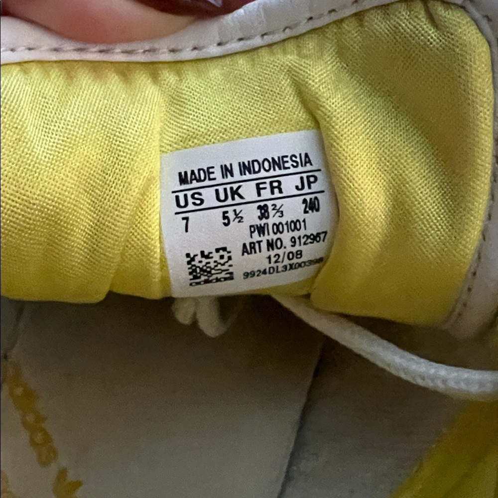 Adidas Sneakers - Picture 5 of 5